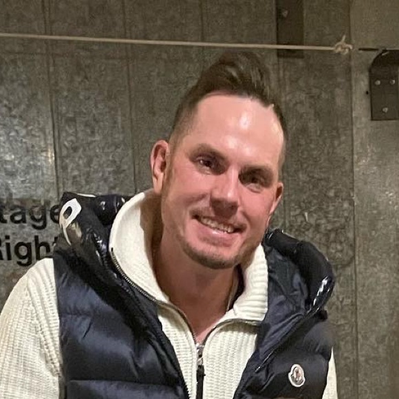 Meet your Posher, Brian - Picture 1 of 1